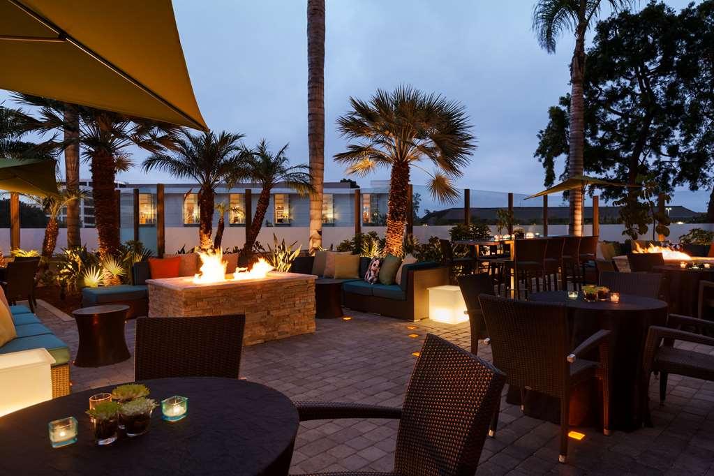 Embassy Suites By Hilton San Diego La Jolla Εστιατόριο φωτογραφία