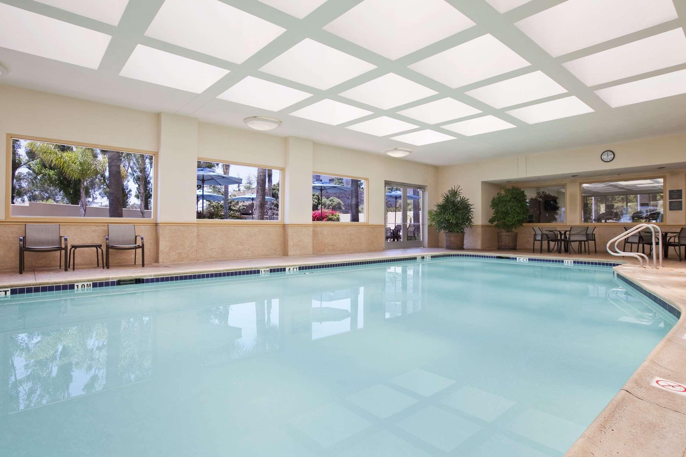 Embassy Suites By Hilton San Diego La Jolla Ανέσεις φωτογραφία