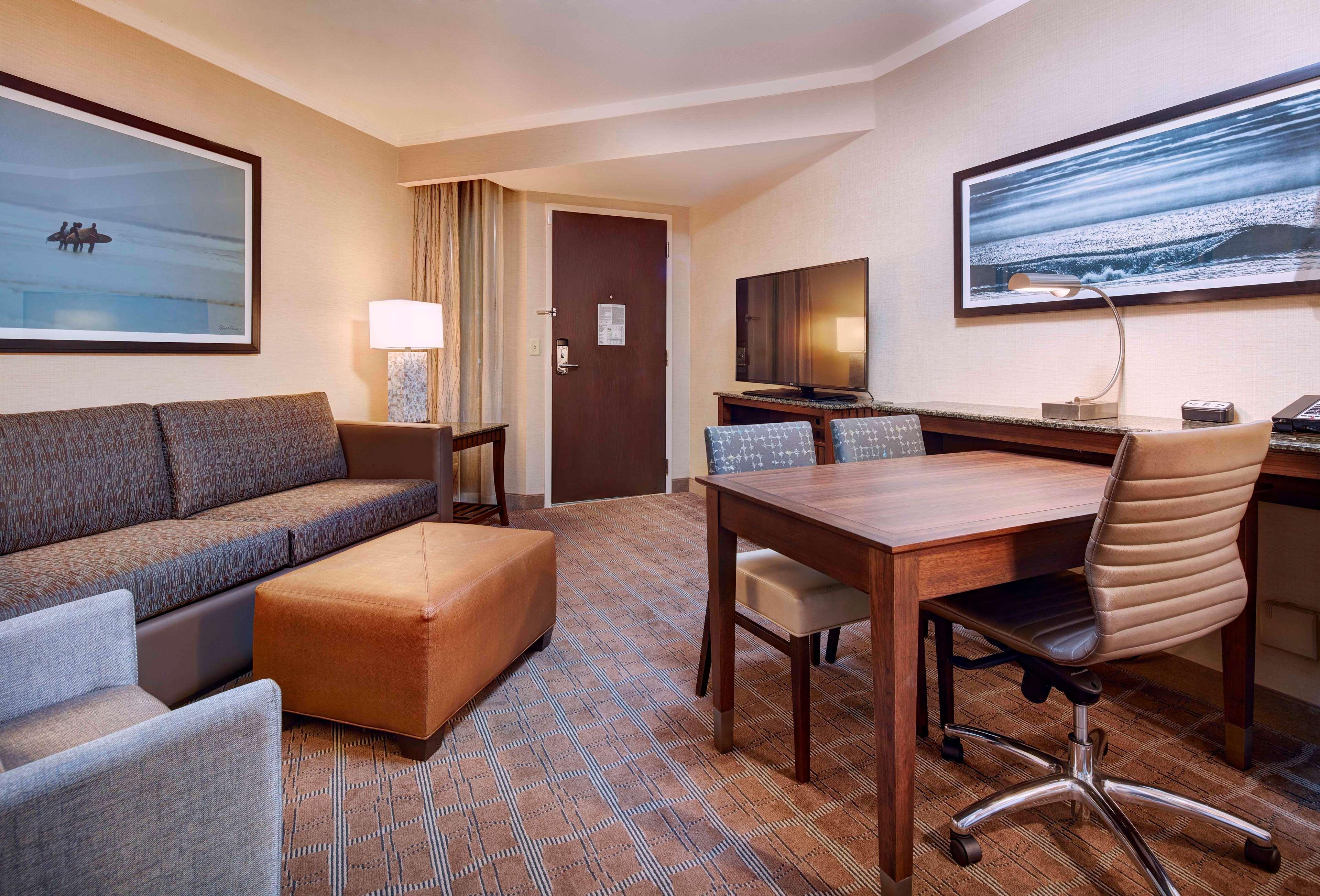 Embassy Suites By Hilton San Diego La Jolla Εξωτερικό φωτογραφία