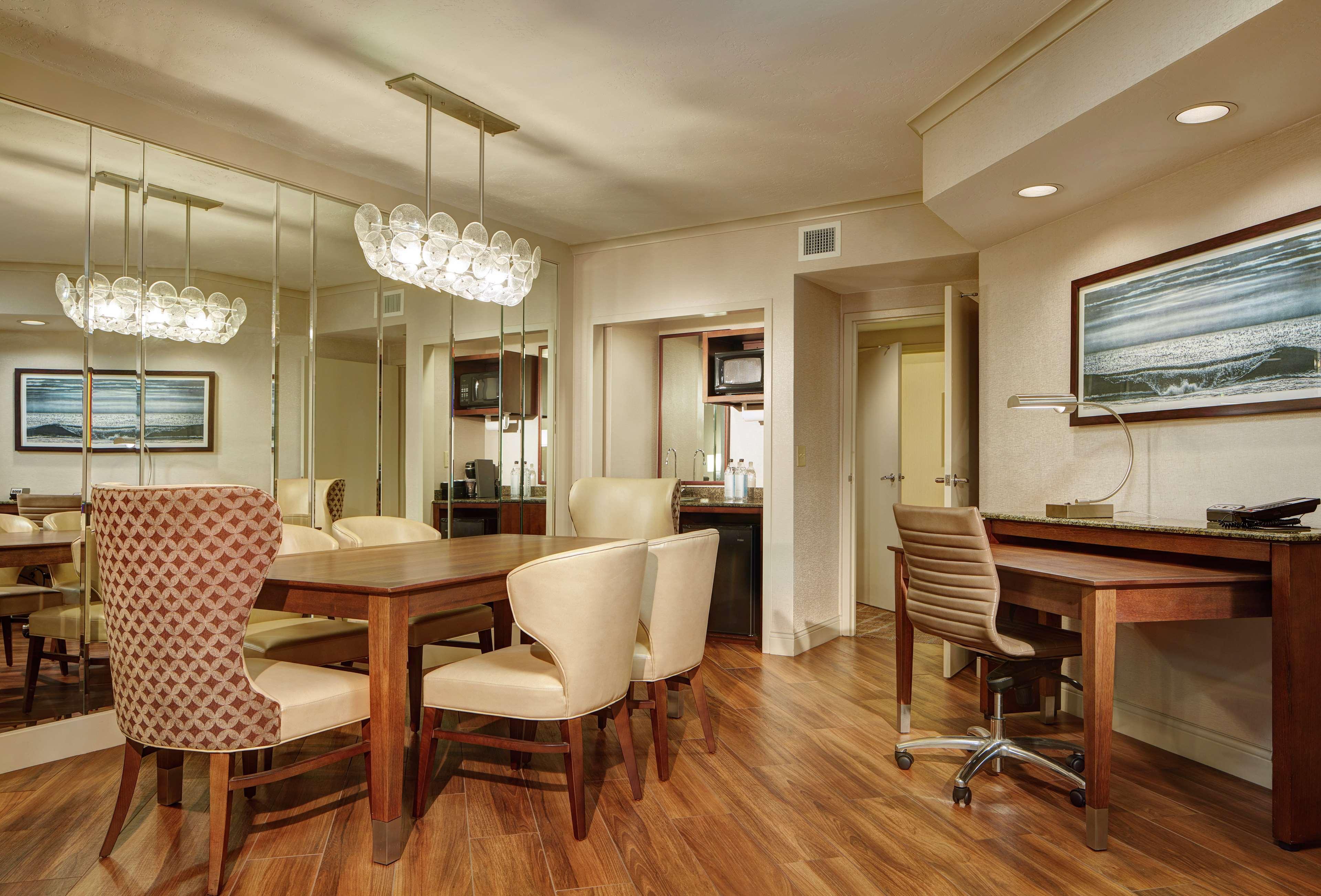 Embassy Suites By Hilton San Diego La Jolla Εξωτερικό φωτογραφία