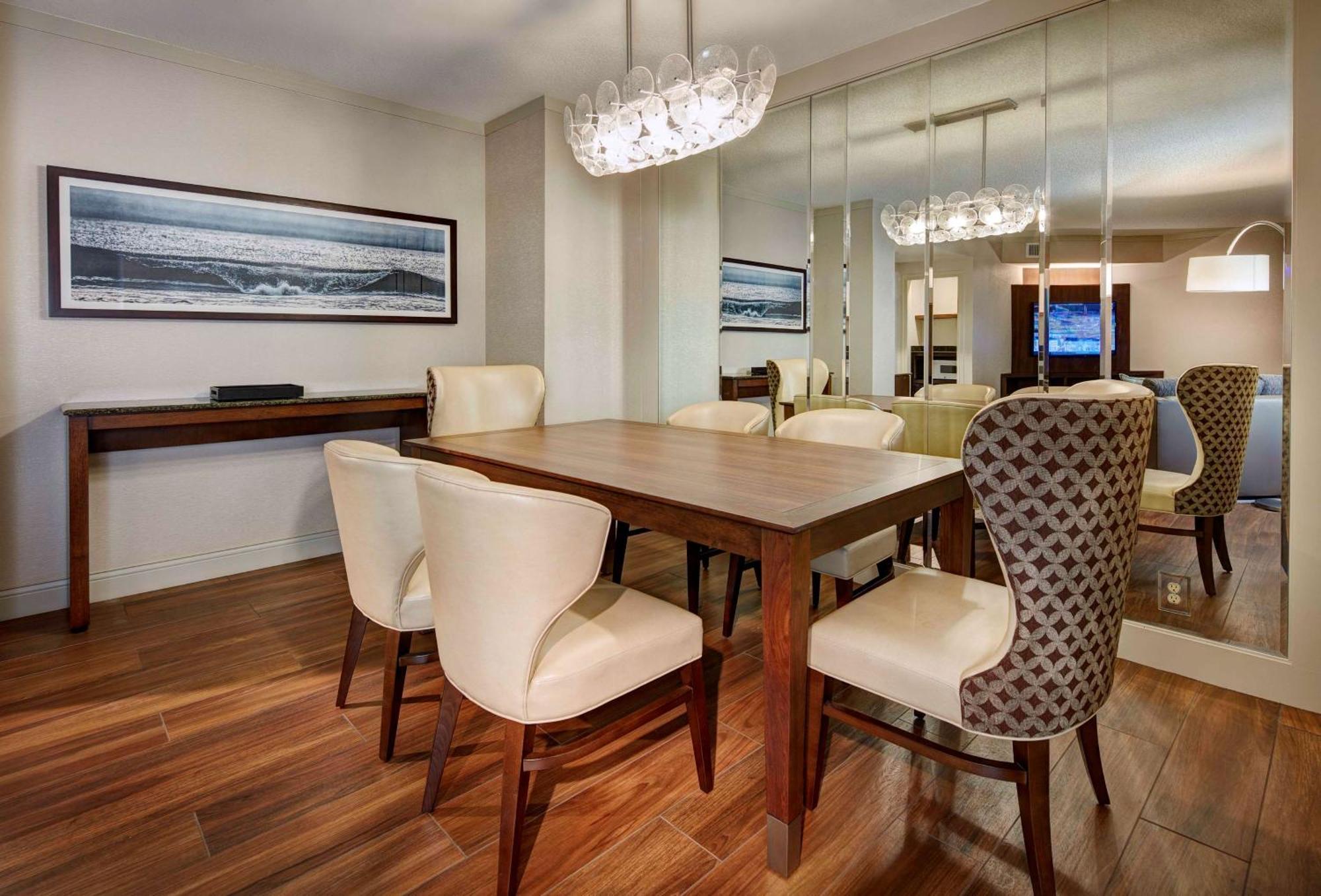 Embassy Suites By Hilton San Diego La Jolla Εξωτερικό φωτογραφία