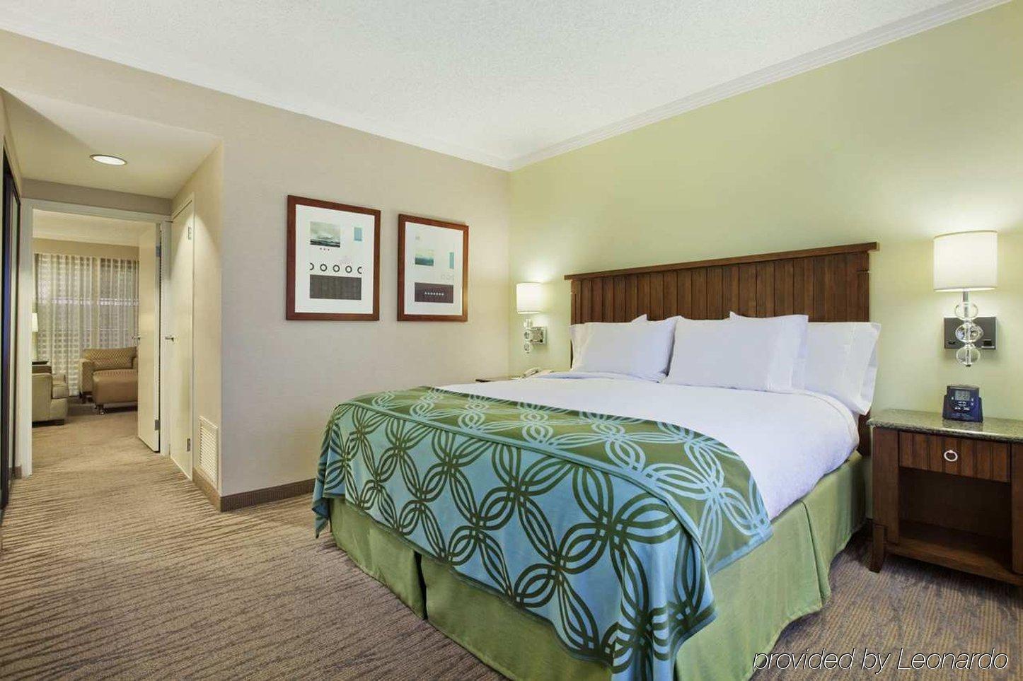 Embassy Suites By Hilton San Diego La Jolla Δωμάτιο φωτογραφία